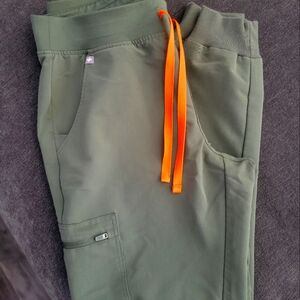 Figs Moss Zamora Jogger